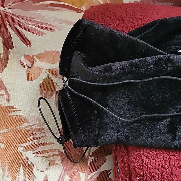 CLARK'S CLOUDWAKERS VELVET BLACK BOOTS 👢NEW - Picture 4 of 6